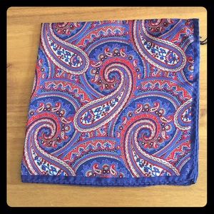 NWT CREMIEUX MENS BLUE 100%SILK POCKET SQUARE